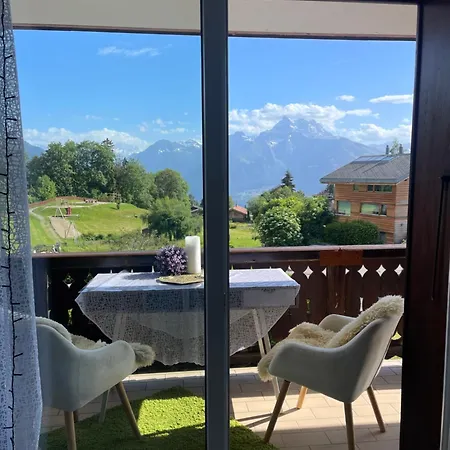 Avec Vue Sur Montagne Dans Notre Accommodatie bij particulieren Ollon